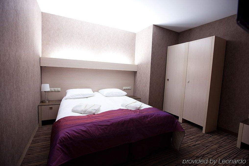 Hotel Natura Residence Business&Spa Siewierz Rum bild